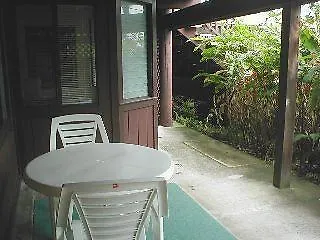 Macadamia Meadows Farm Bed & Breakfast 날레후 3*,  미국