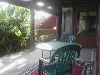 מלון Naalehu Macadamia Meadows Farm Bed & Breakfast