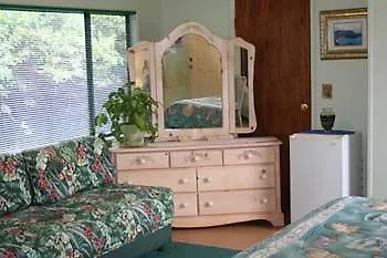 Naalehu Macadamia Meadows Farm Bed & Breakfast 3*,