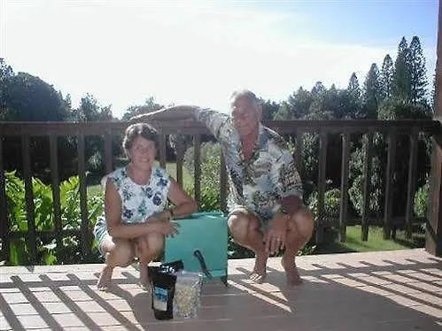 מלון Naalehu Macadamia Meadows Farm Bed & Breakfast